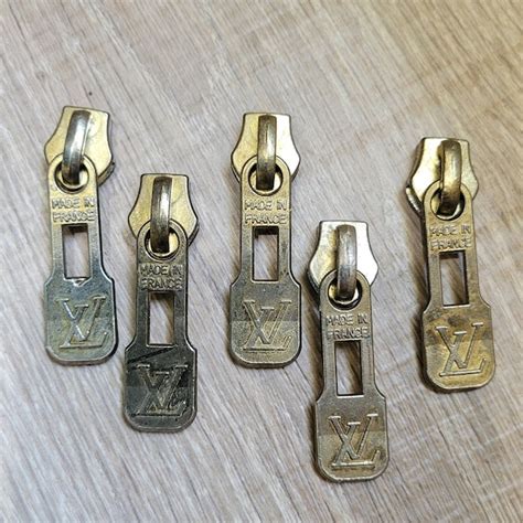 lv zipper pull replacement|vintage louis vuitton zipper pulls.